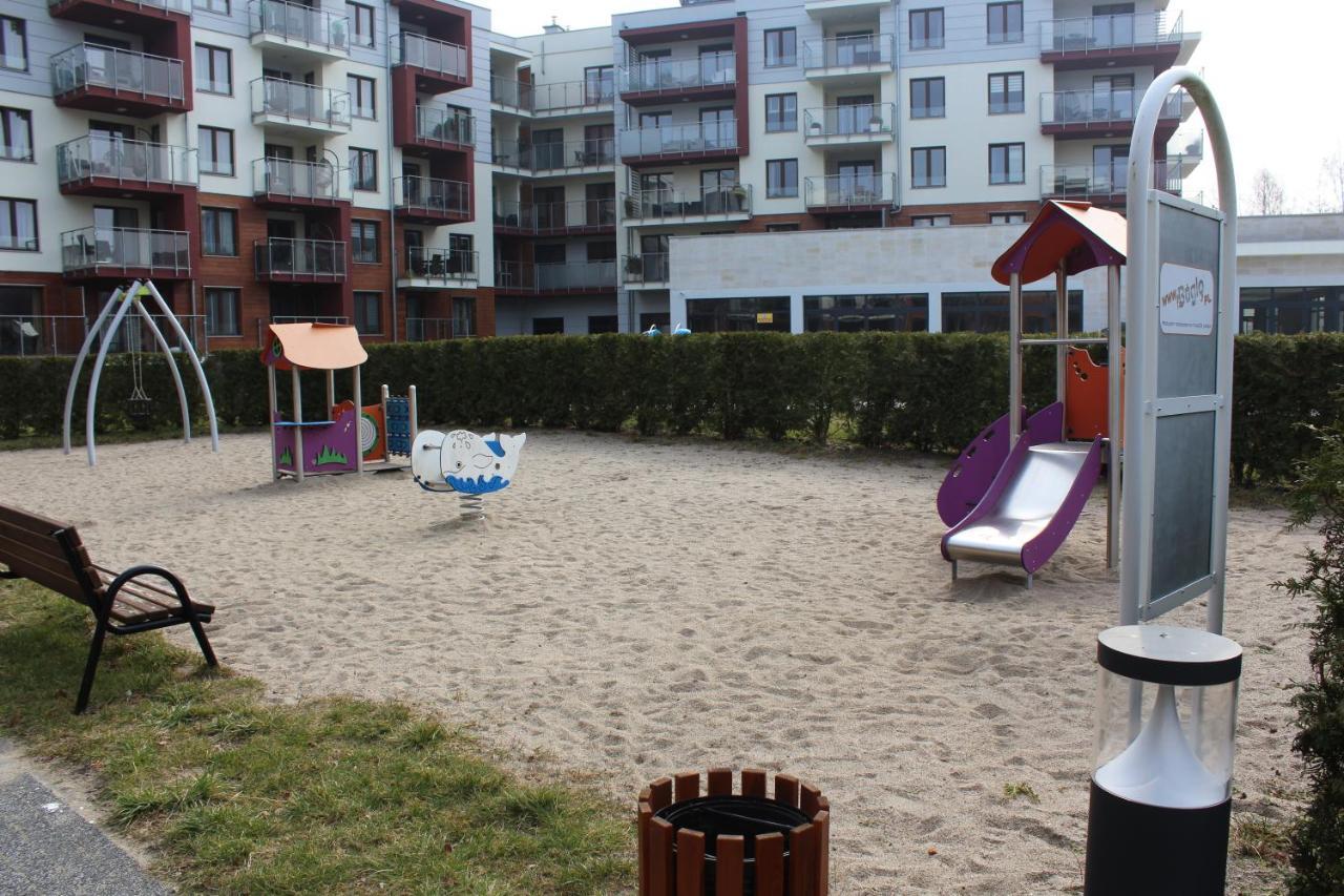 Pool & Leisure Apartament Polanki Park コウォブジェク エクステリア 写真