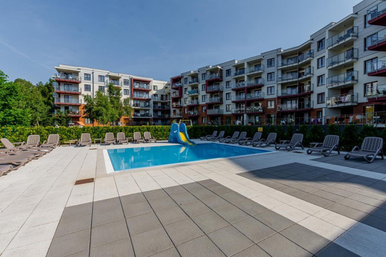 Pool & Leisure Apartament Polanki Park コウォブジェク エクステリア 写真